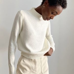 Aritzia Wilfred free essential chenille turtleneck small